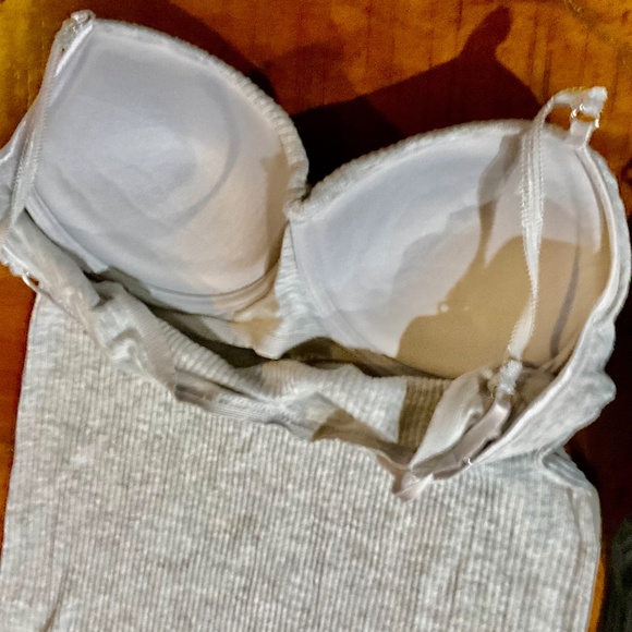 Energie Two, Black & Gray Tank Tops with Built in Bras Sz Med - Picture 6 of 15